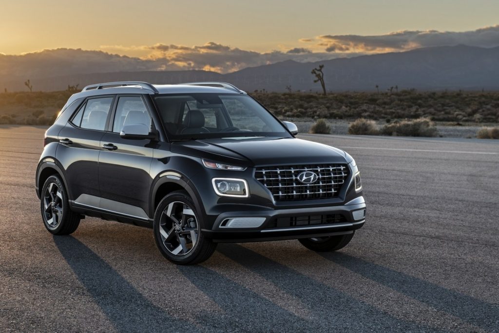 Hyundai відкликав 72 000 Venue через проблеми з паском безпеки