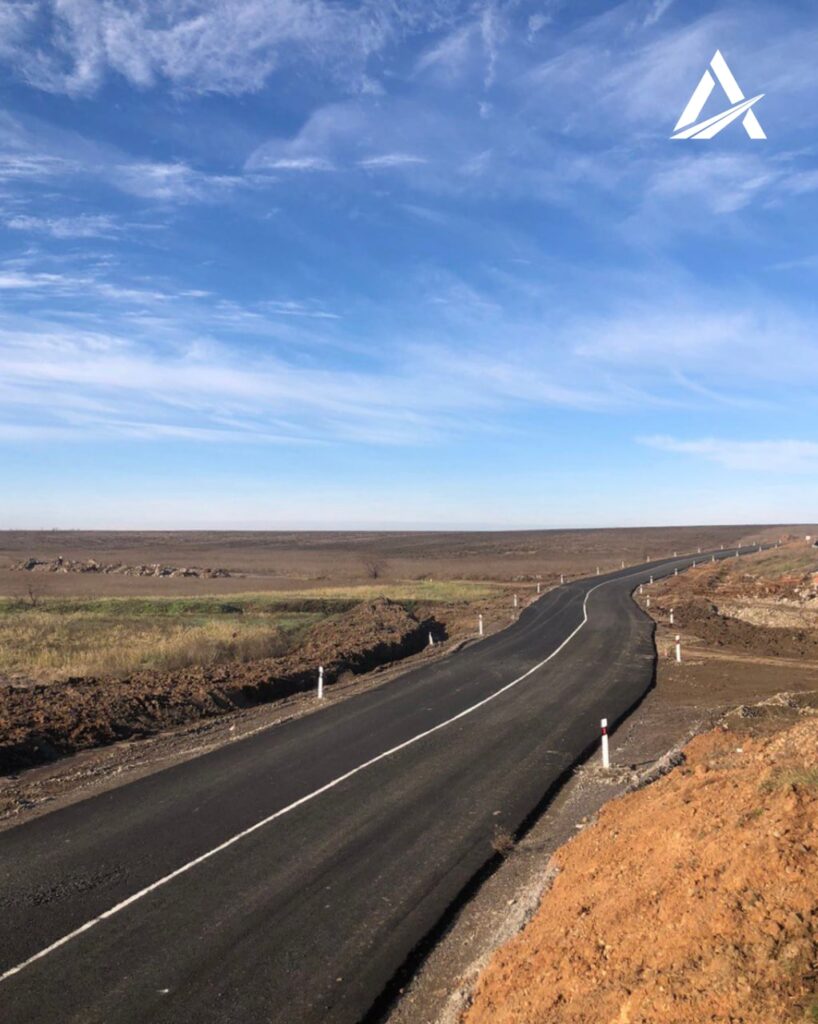 Фінішувало облаштування другого об’їзду зруйнованого мосту на шляху з Херсону до Миколаєва