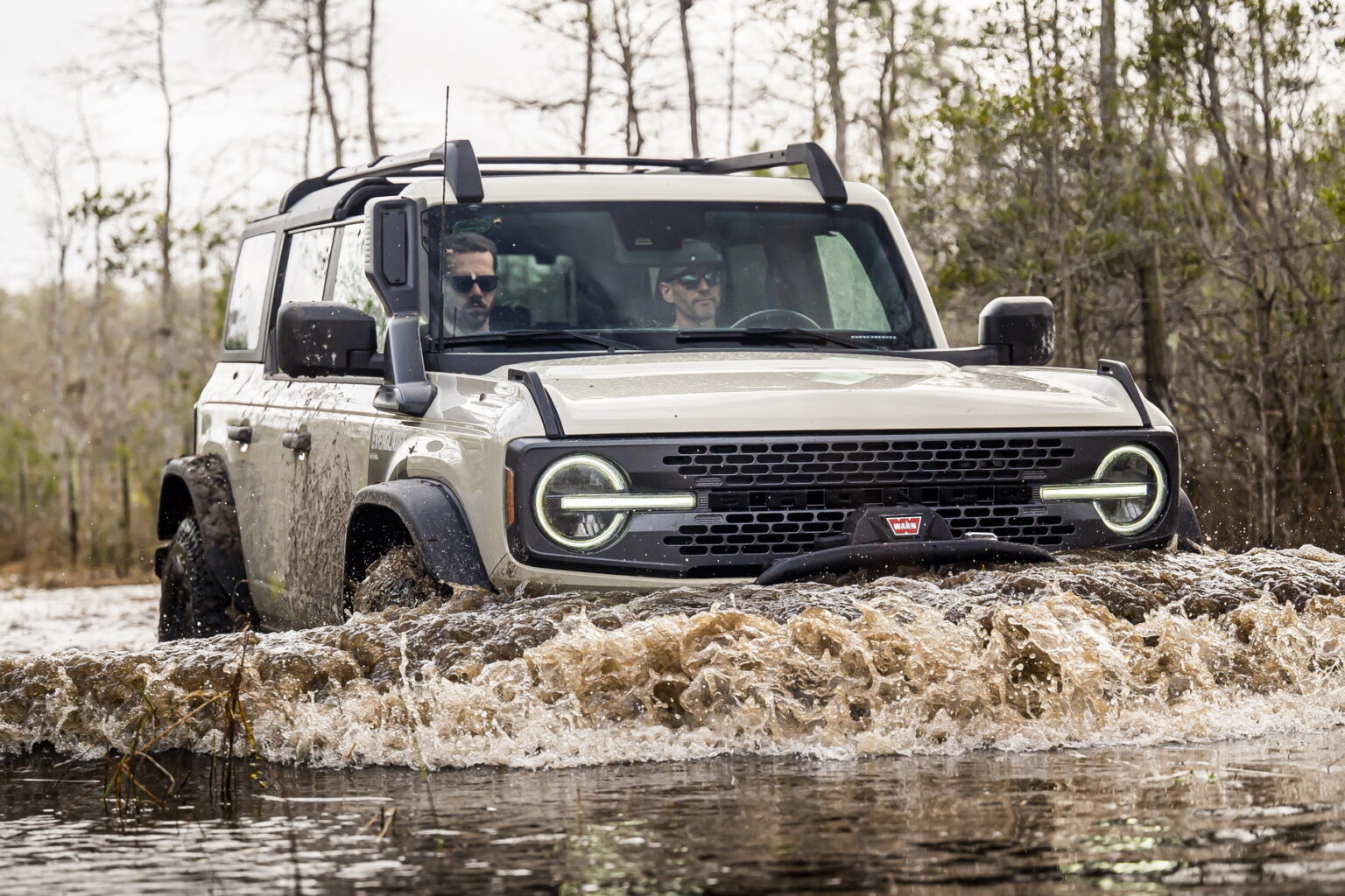 Ford має намір випустити "тонну спецверсій" позашляховика Bronco