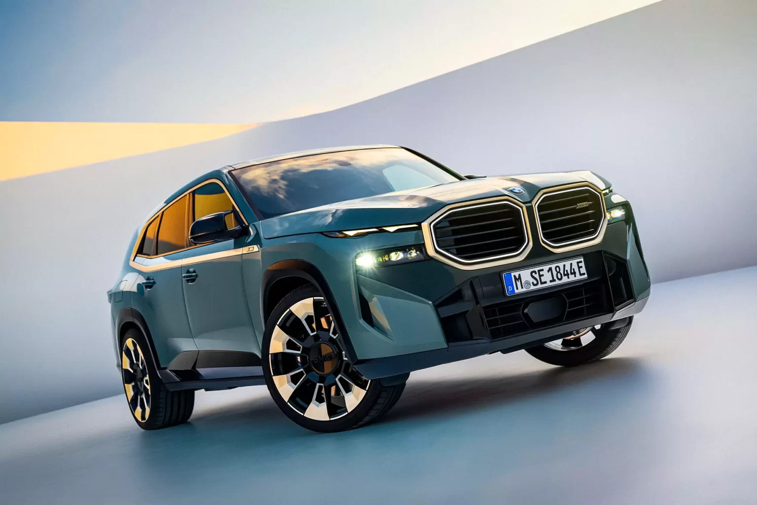 Майбутнім моделям BMW пообіцяли «чистіший» дизайн Майбутнім моделям BMW пообіцяли «чистіший» дизайн