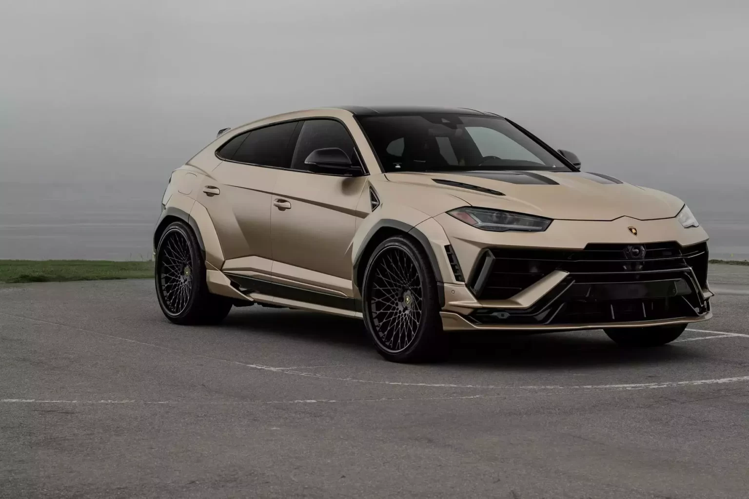 Оновлений Lamborghini Urus S отримав ефектний обвіс