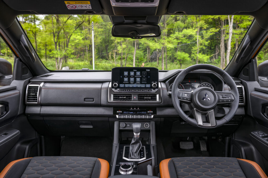 Презентовано Mitsubishi L200 нового покоління